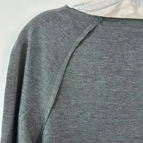 Land ‘n Sea Women’s Long Sleeve Gray Sweatshirt Size M NWT - Picture 9 of 11